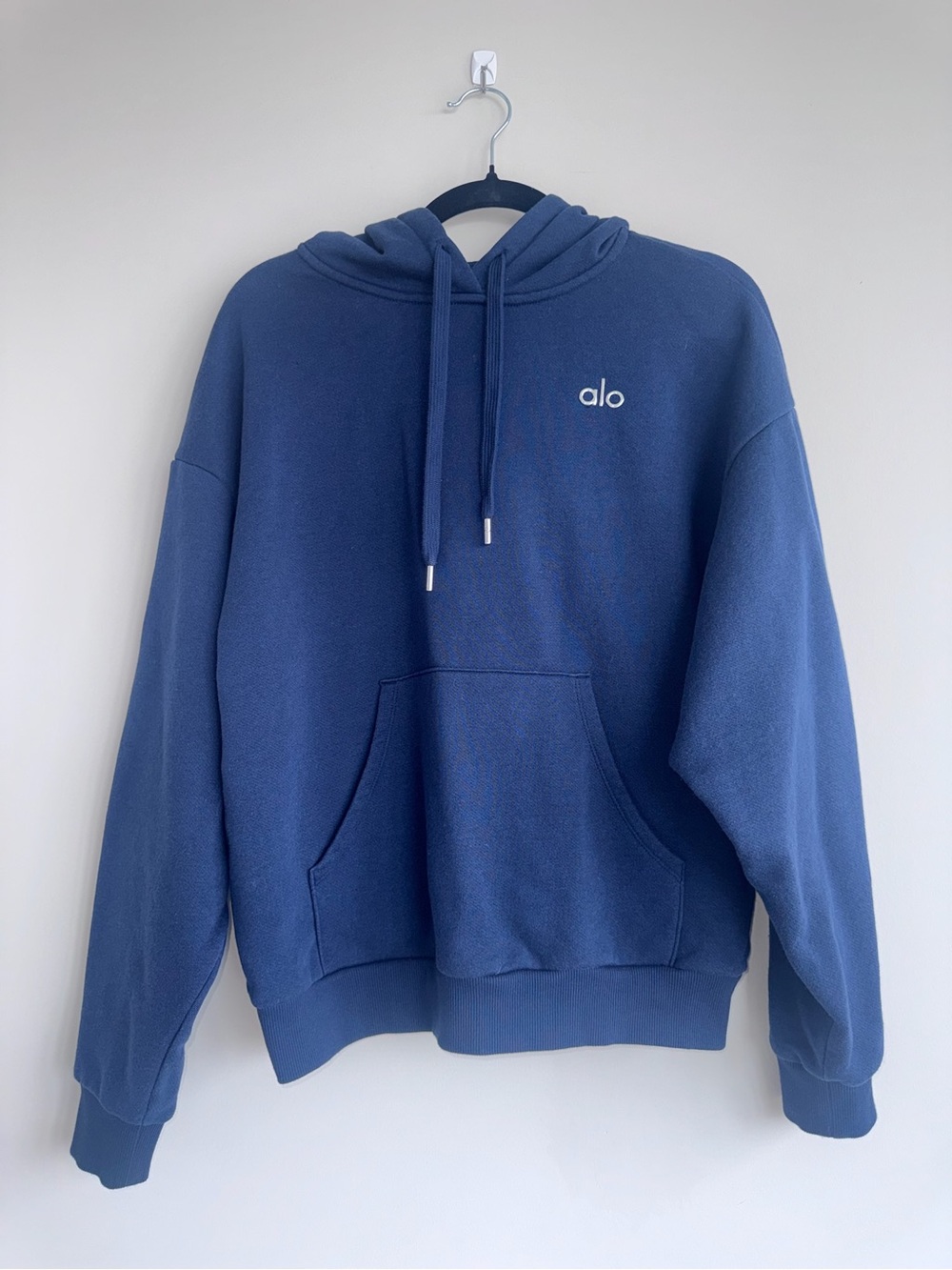 Alo Women’s Navy Pullover Hoodie